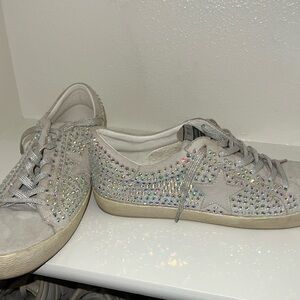 OFF WHITE RHINESTONE STAR SHOES // SIZE 9 // USED //